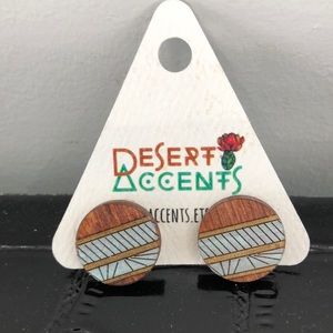 Wood painted earrings. Post / pierced earrings. Wood, paint.